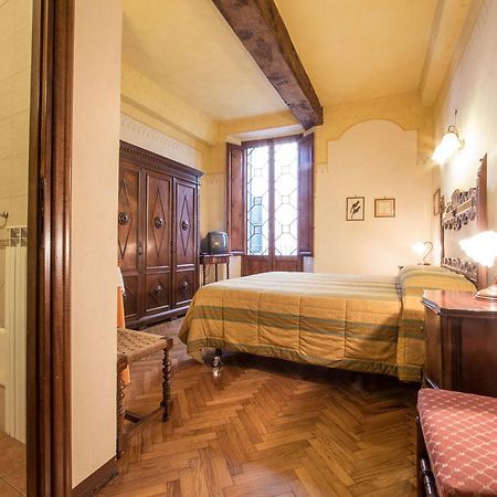 Bed and Breakfast Palazzina Cesira Montalcino Exterior foto